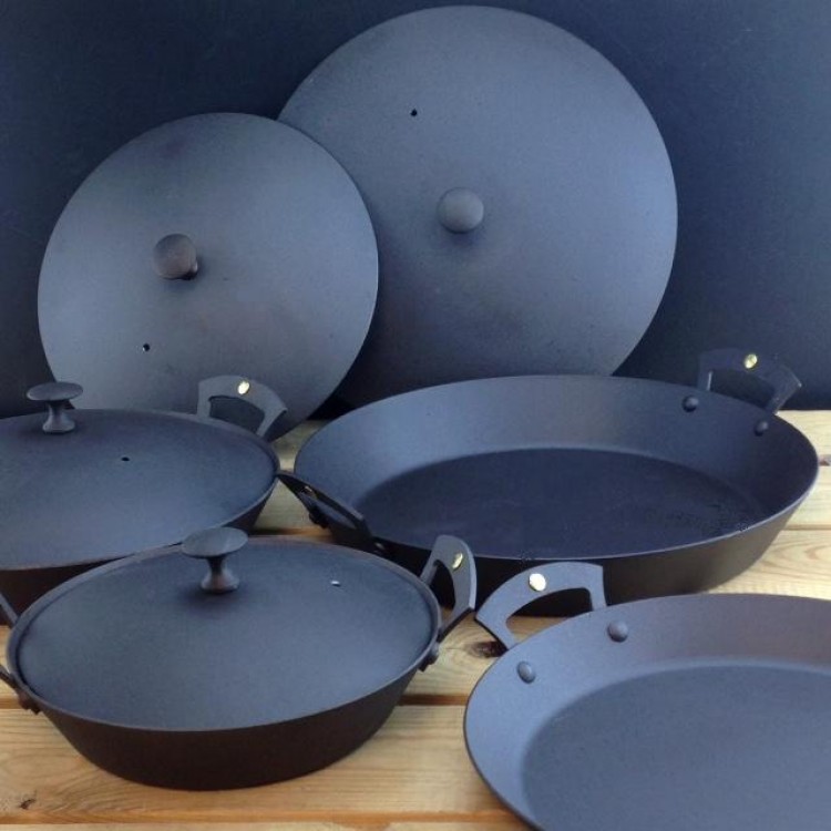 Netherton Foundry - Spun Iron - 10 Frying Pan w/ Lid - Oven Safe – Strata