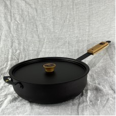 11" (28cm) Spun Iron Sauteuse with front handle and lid