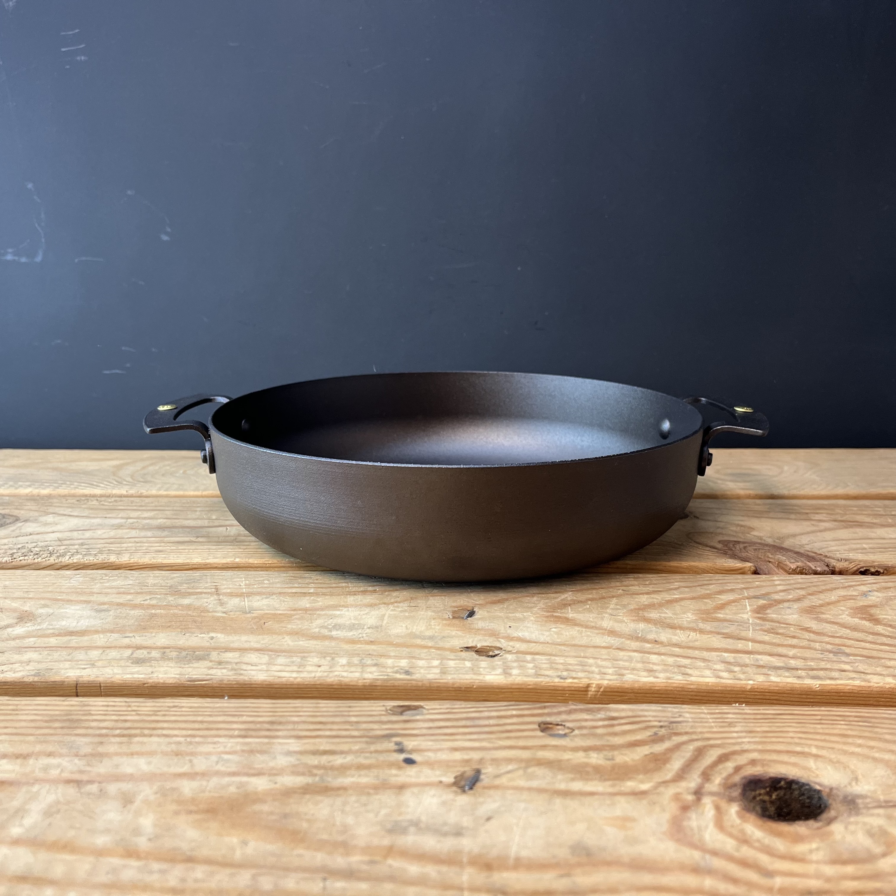 Cast Iron Pancake Pan 23cm Wood Handle