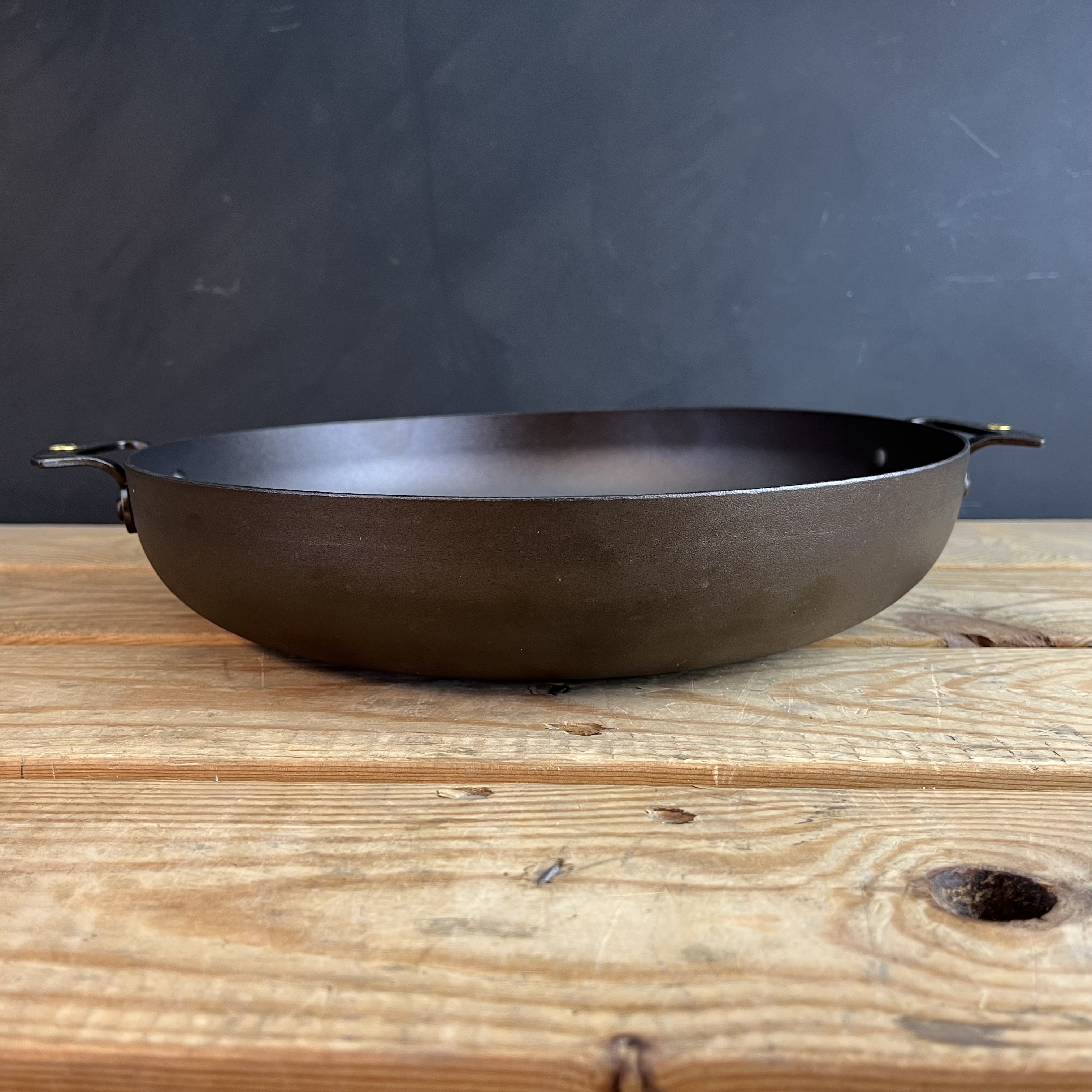 Shropshire Made 11'' (28cm) Spun Iron Chef's Pan ©