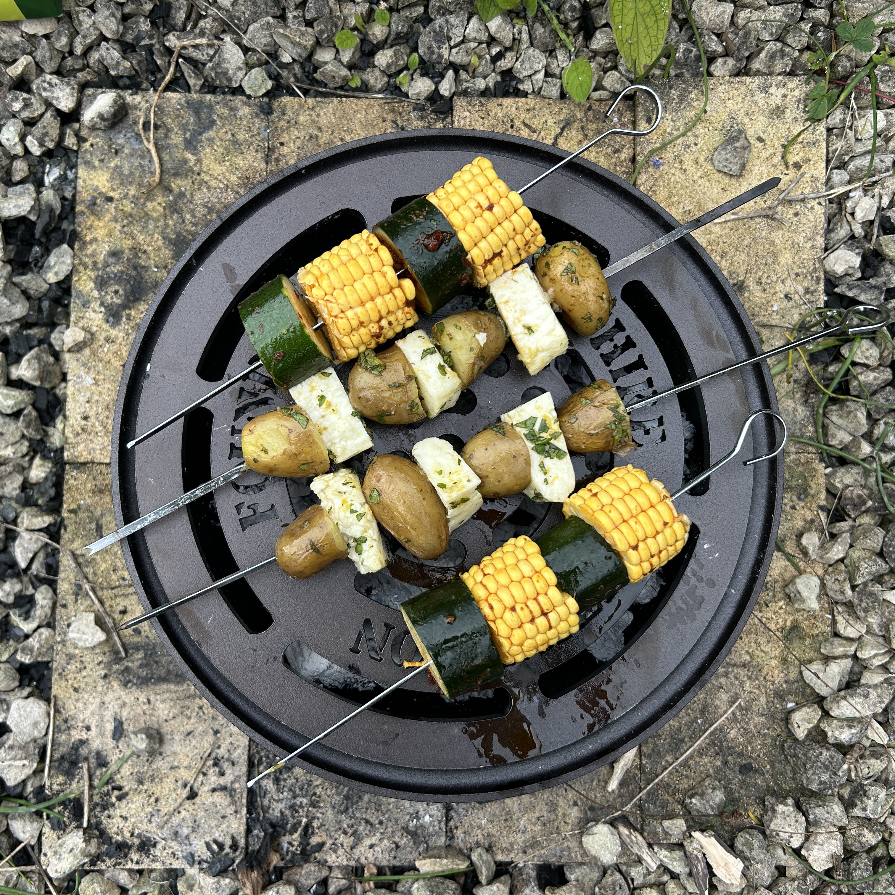 Cast Iron Outdoor / Garden Hob and Slow Cooker